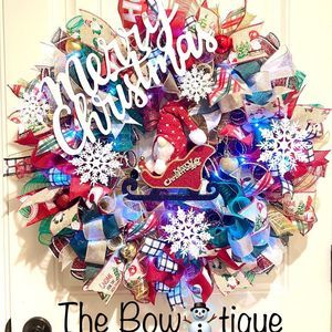 Handmade Christmas Gnome in Sleigh Holiday Ribbon Door Wreath 26 ins LED XLW3